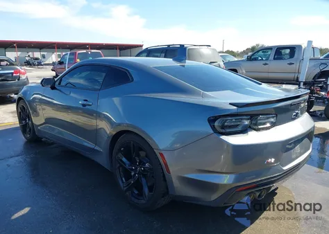 2021 Chevrolet Camaro Rwd 1Lt z USA, uszkodzony, nr VIN 1G1FB1RS2M0110657